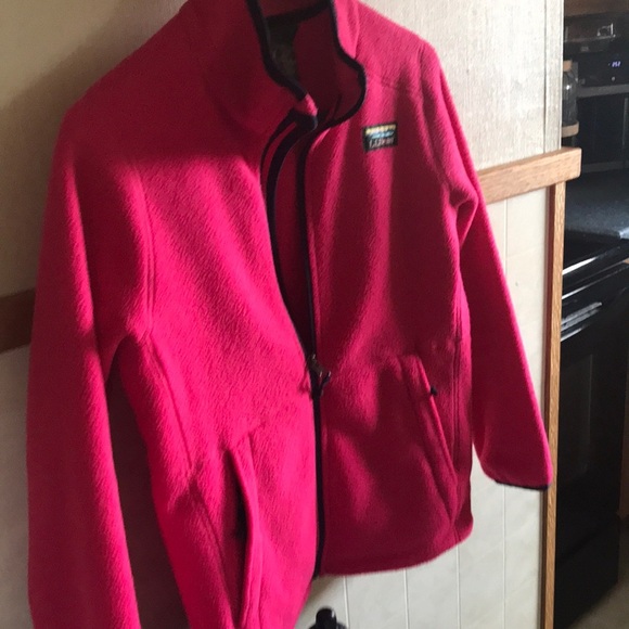 L.L. Bean Other - Girls Llbean fleece jacket size M ( 10-12 )